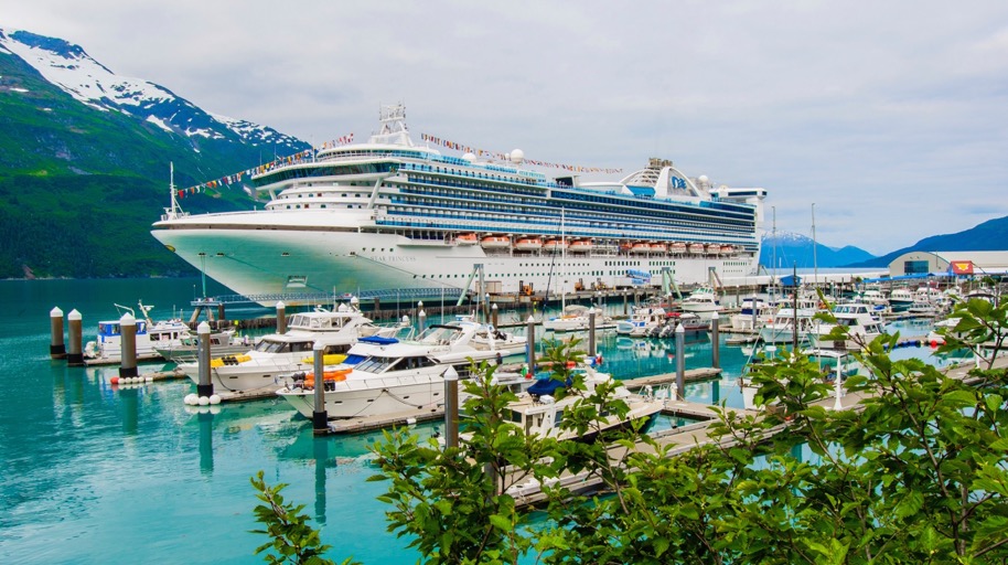 What are the Options for Alaska Cruise Transfers?