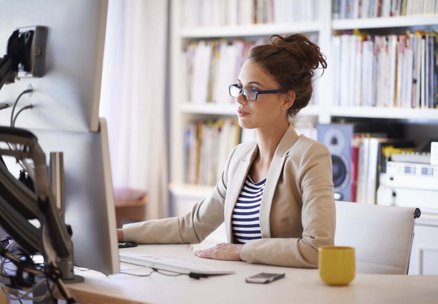 Understanding the Dynamics: A Look at LinkedIn Advertising